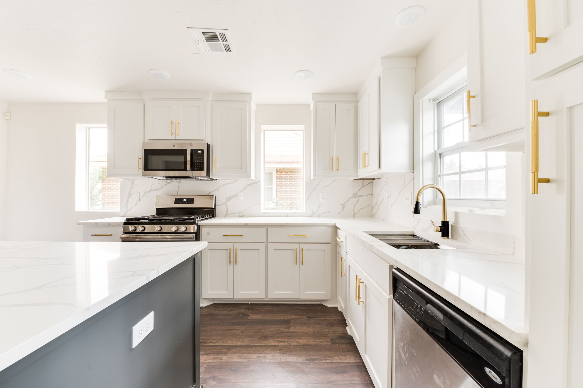 2205 Downing St, The Village-034